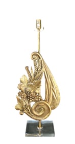 Italian carved gilt wood fragment lamp with grapevines