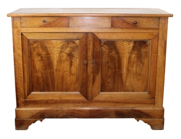 French Provincial 2 door buffet bas in walnut with upper drawers