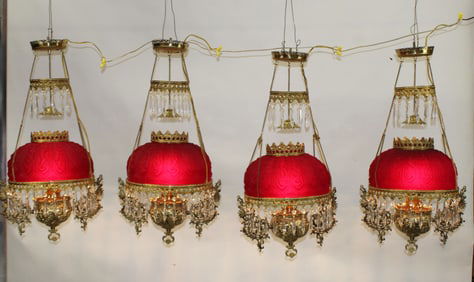 Lot of 4 American Victorian hanging saloon lights