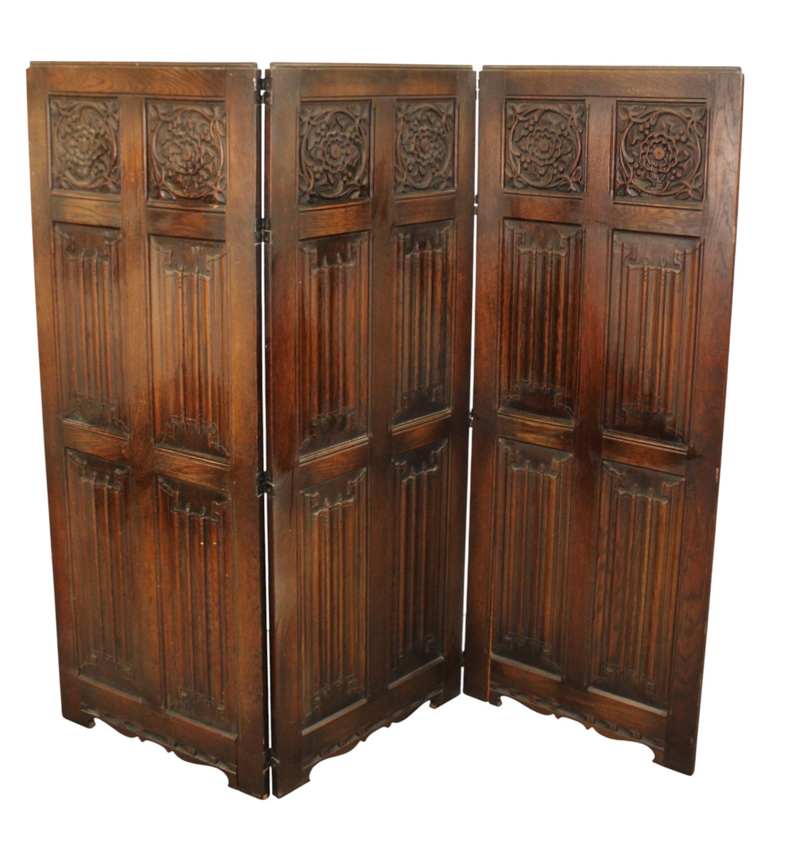 Gothic Revival 3-panel screen (1 of 7)