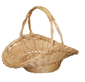 Large wicker basket with handle