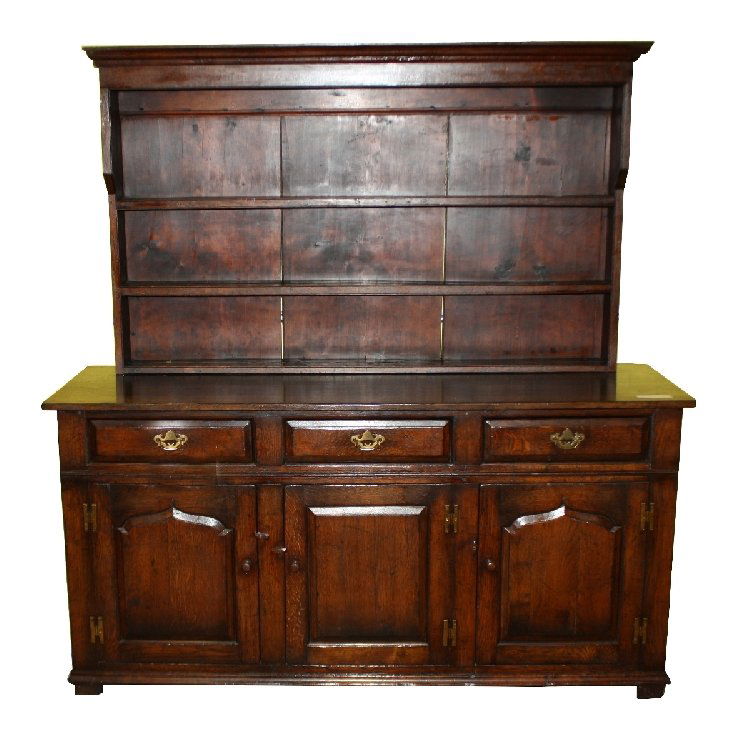 Engilsh dresser with plate rack in oak: Circa 1860's. 66 1/2"w x 70"h x 21"d