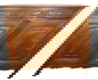 French Provincial buffet bas in oak