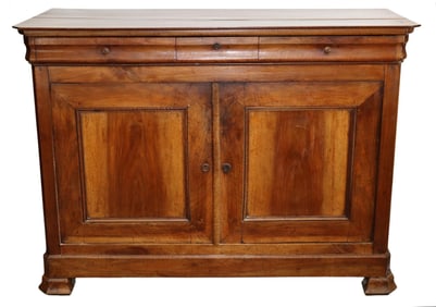 French Louis Philippe buffet bas in walnut