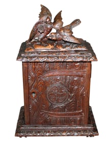 Diminutive Black Forest dresser box with birds
