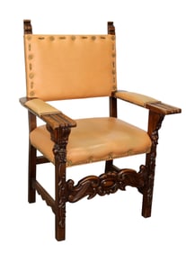 Italian Renaissance desk chair in carved walnut