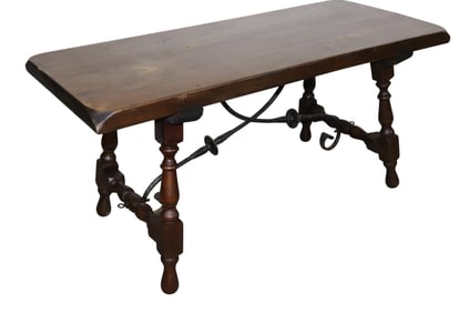 Italian bench with iron trestle base