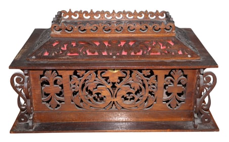 French Tramp Art box
