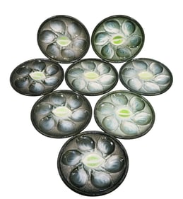 Set of 8 French St. Clement majolica oyster plates