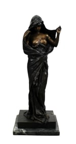 Bronze figural statue of a woman