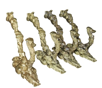 Lot of 4 French bronze hunt themed wall hooks with dogs