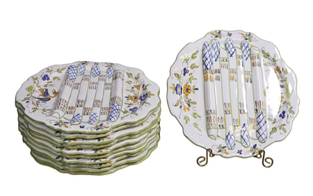 French Martre Tolosan set of 11 asparagus plates