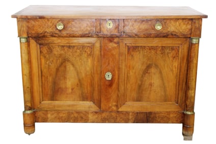French Empire buffet bas in walnut with columns