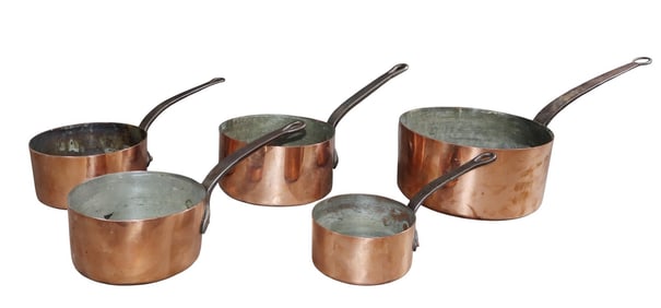 Set of 5 French copper pots with iron handles
