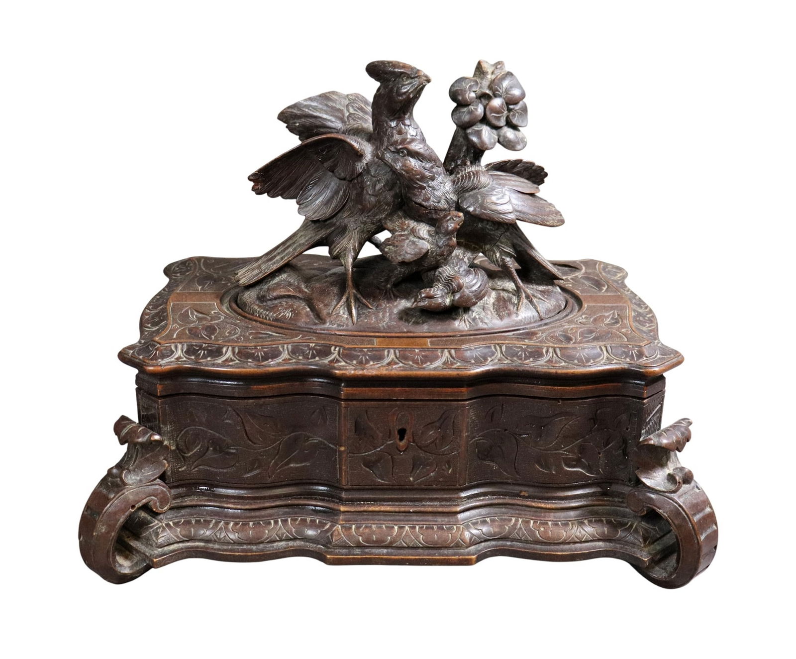 Black Forest carved walnut jewelry box with birds: Black Forest carved walnut jewelry box. Late 19th century. 11"h x 8"w x 5"d Weight: 2lbs