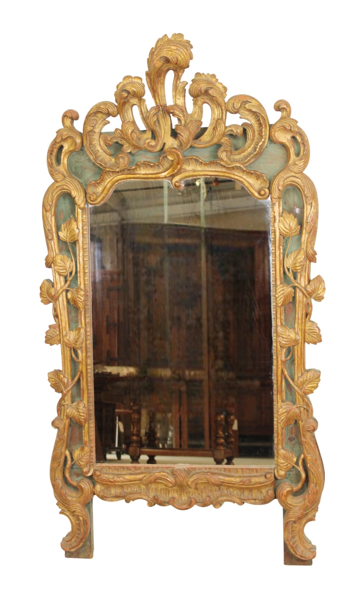 Italian polychrome mirror in giltwood on painted green field. Relief acanthus scrolls and ivy (1 of 8)