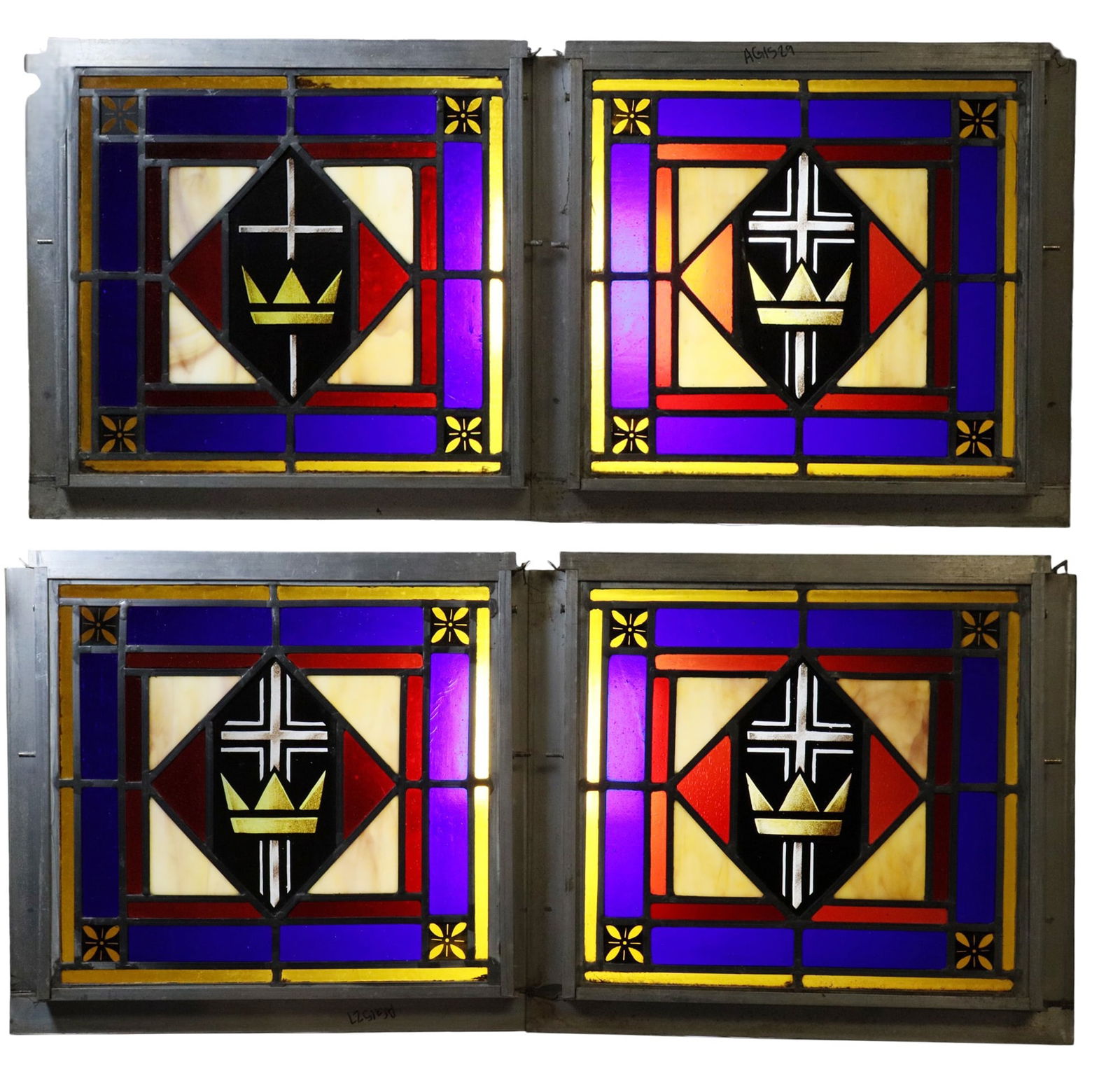 Set of 4 stained and leaded glass windows: Set of 4 English stained and leaded glass windows with cross. Early 20th century. 15 3/4"h x 18 1/4"w Weight:16lbs