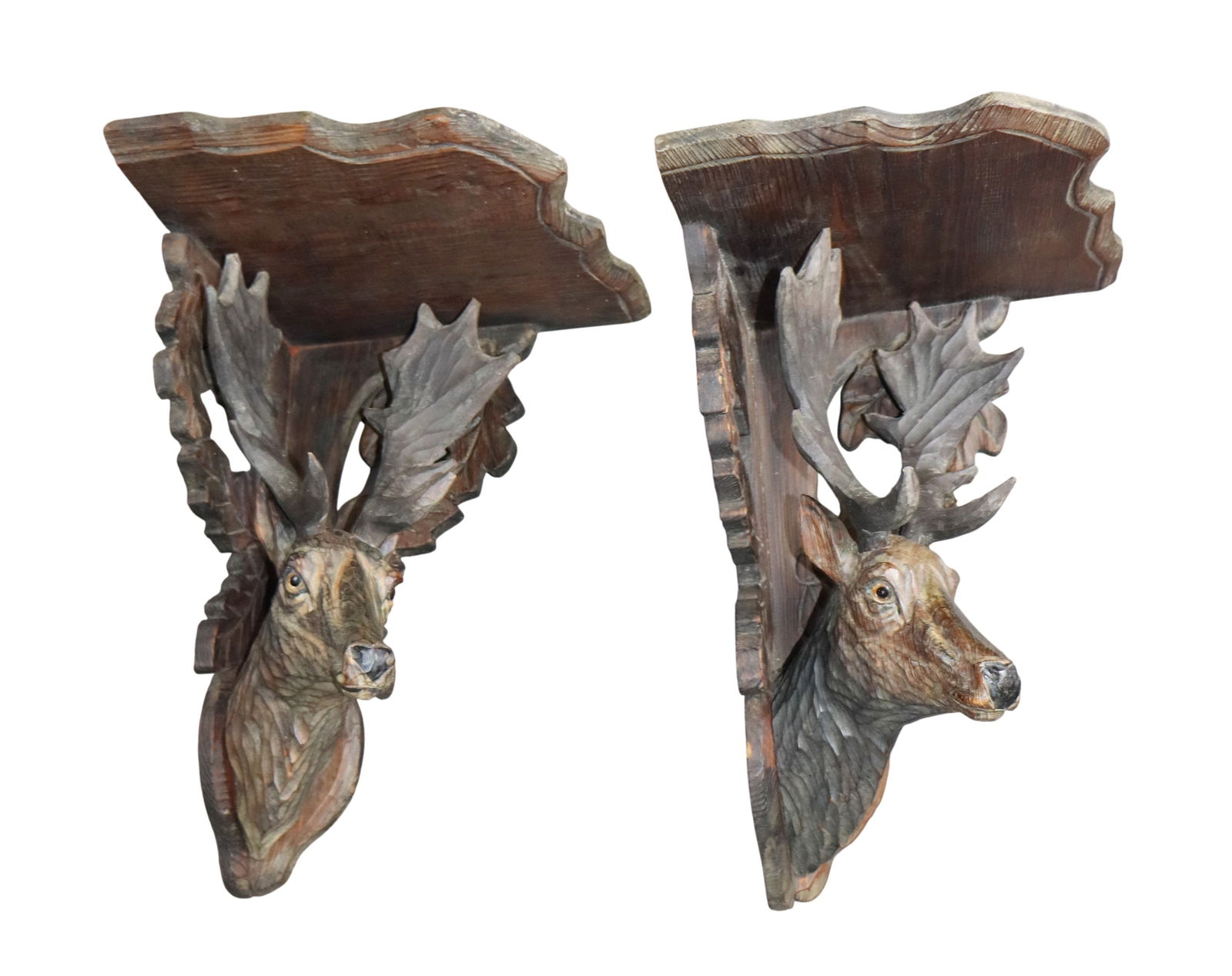 Pair of Black Forest carved pine corner shelves with deer (1 of 6)