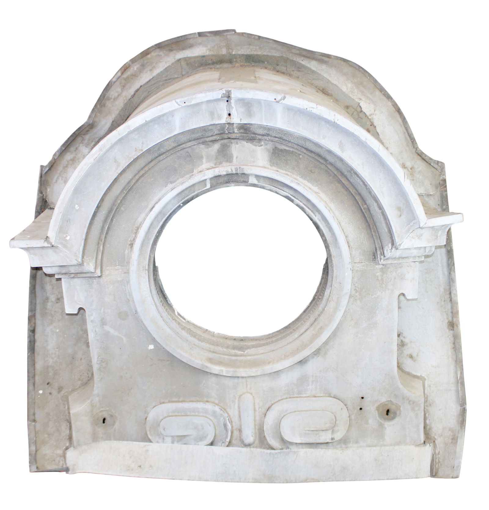 French oeuil de boeuf architectural element in zinc (1 of 6)