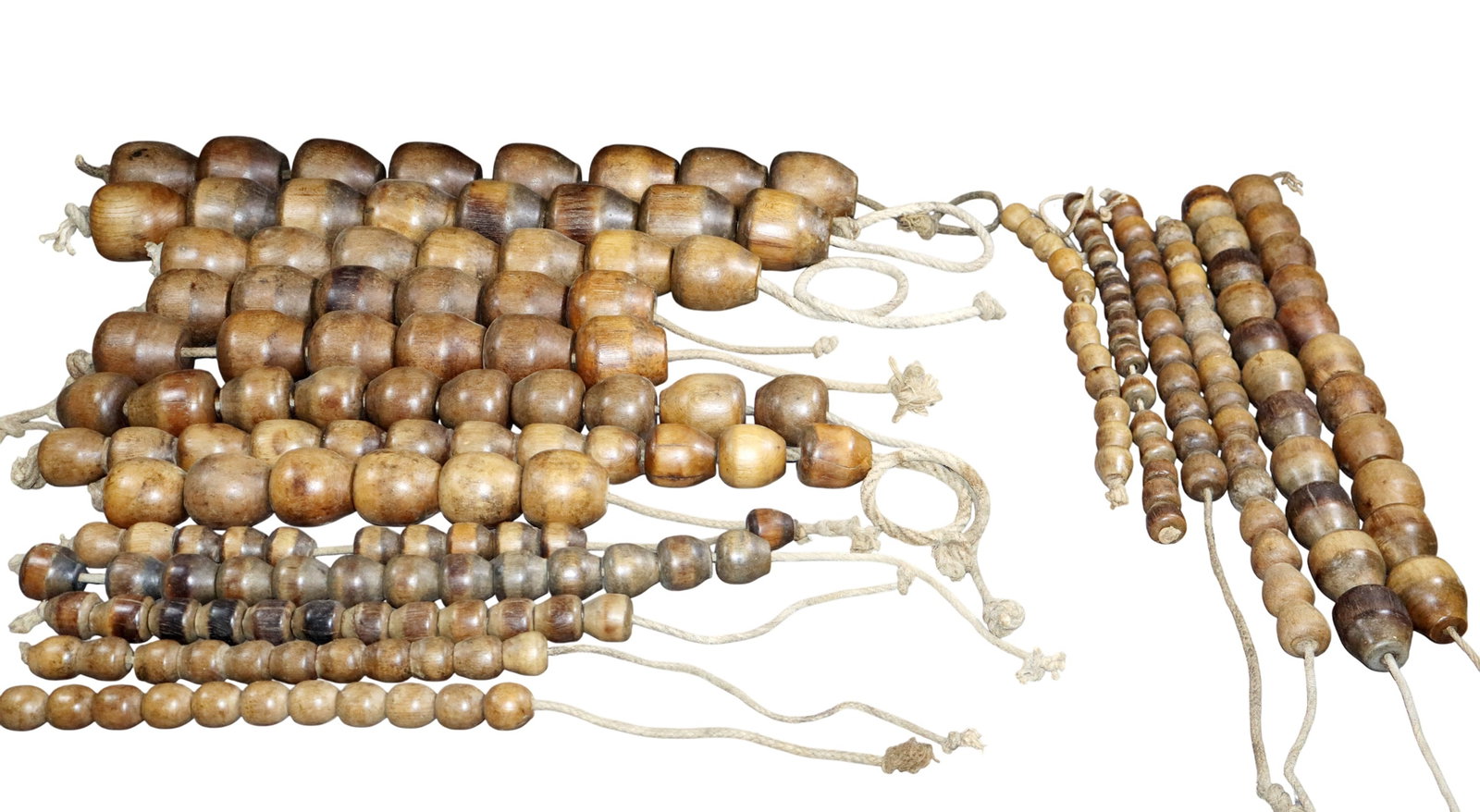 Wooden plumbers bobbins (1 of 4)