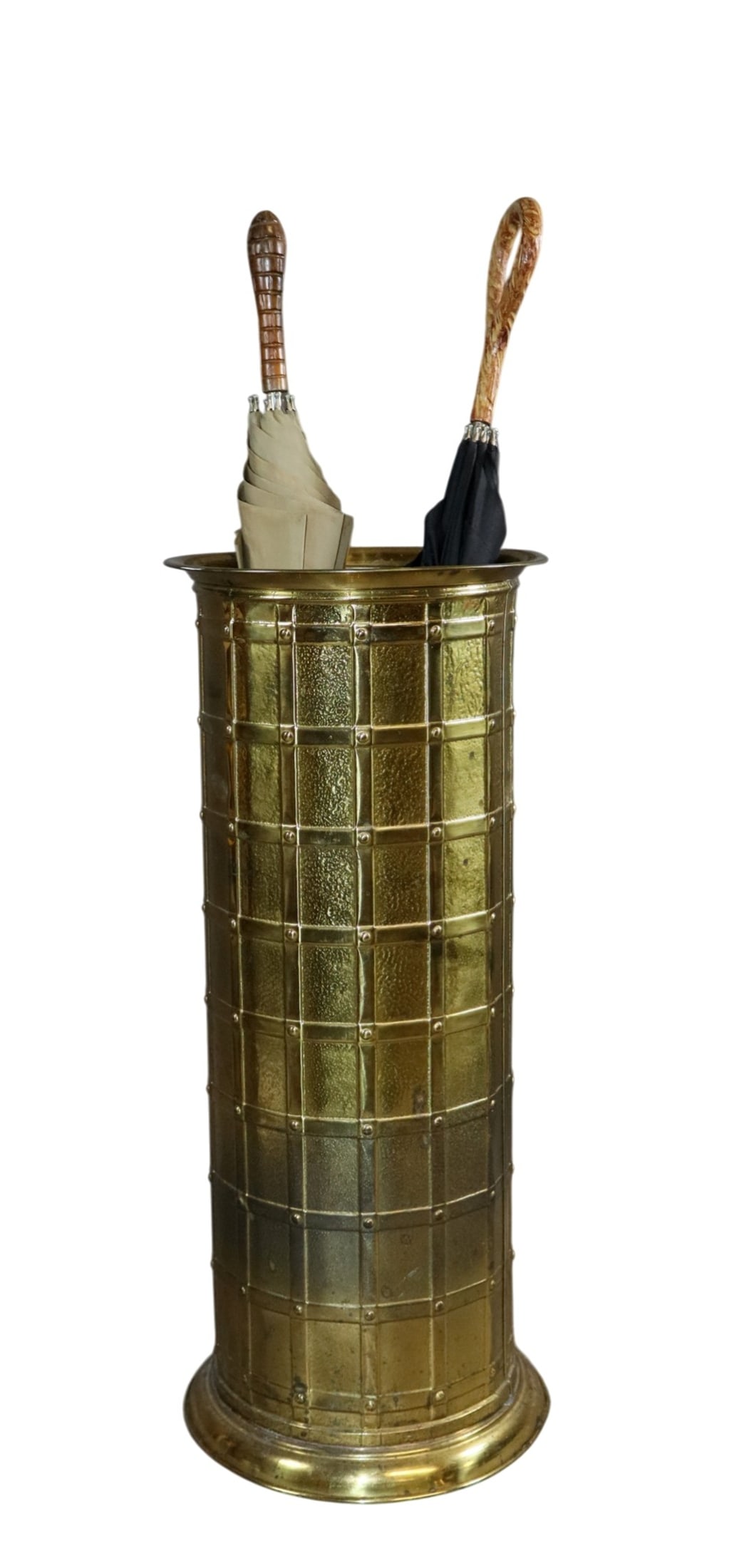 English brass cylinder umbrella stand: English brass cylinder umbrella stand. Mid 20th century. 19 1/4"h x 8 1/8"dia. Weight: 2.5lbs