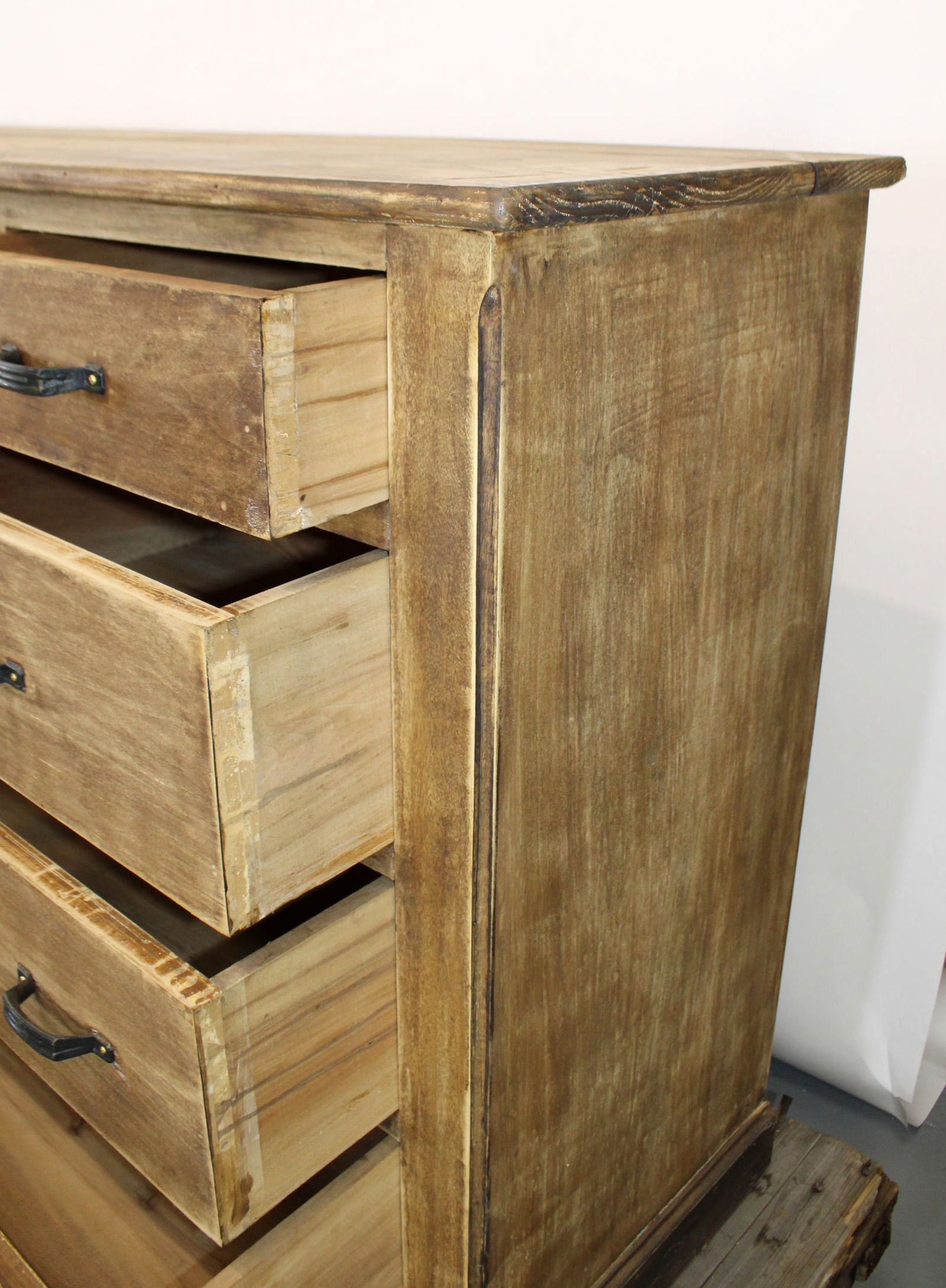 French multi drawer counter in pine - 6