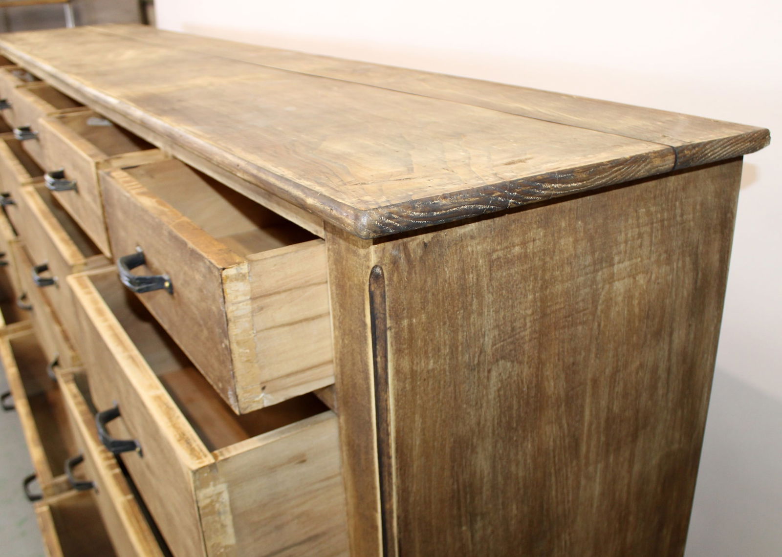 French multi drawer counter in pine - 7