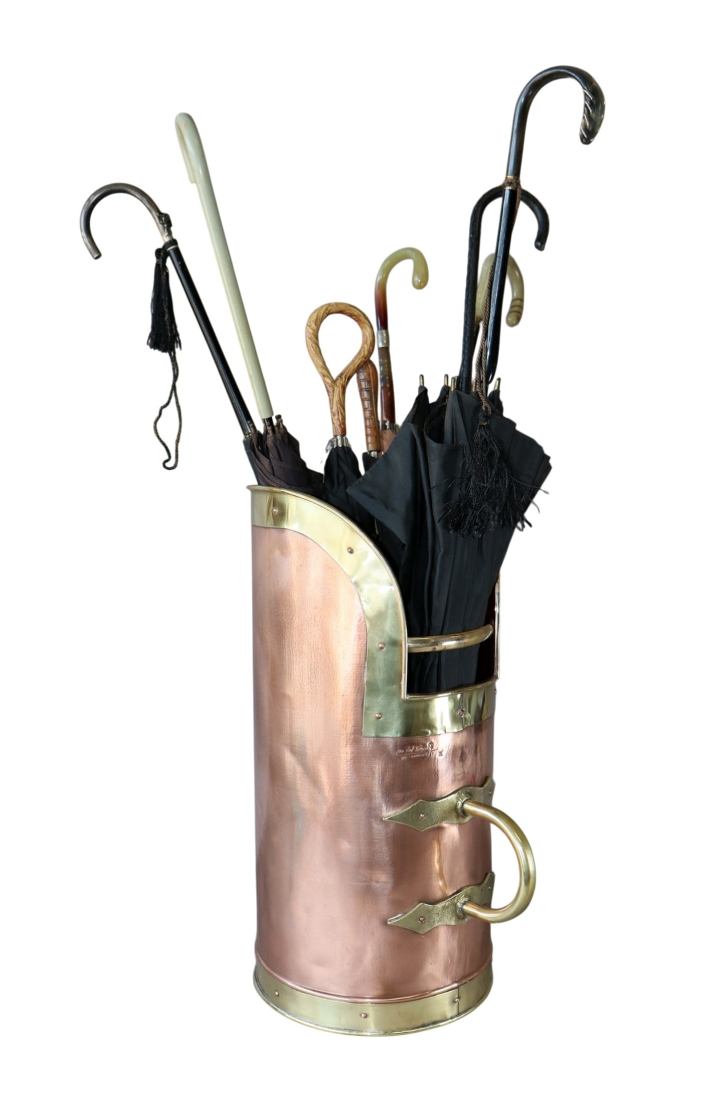 French Jean Paul Thevenot copper and brass coal skuttle: French Jean Paul Thevenot copper and brass coal skuttle. Would be great as a umbrella stand. Mid 20th century. 19 1/2"h x 12" w to handle x 9 1/2"dia. Weight 5lbs