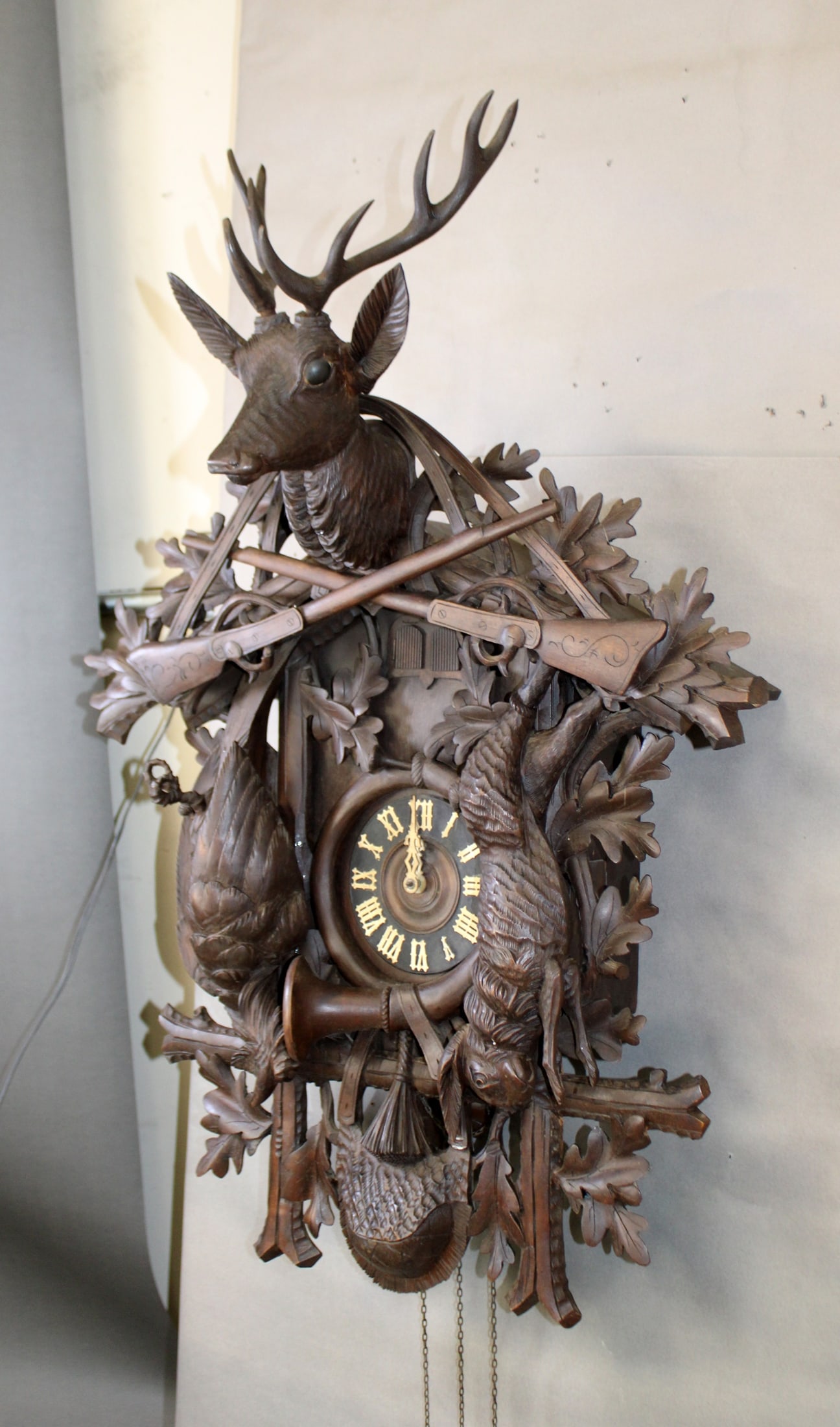 Black Forest wall mount cuckoo clock - 9