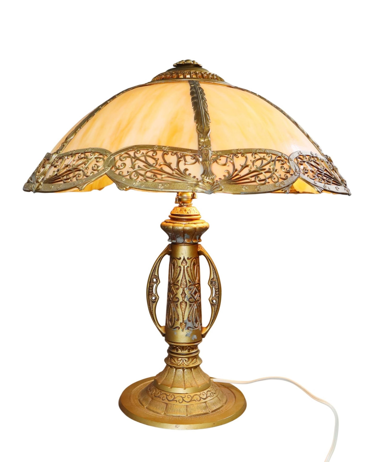 American Miller slag glass table lamp (1 of 9)