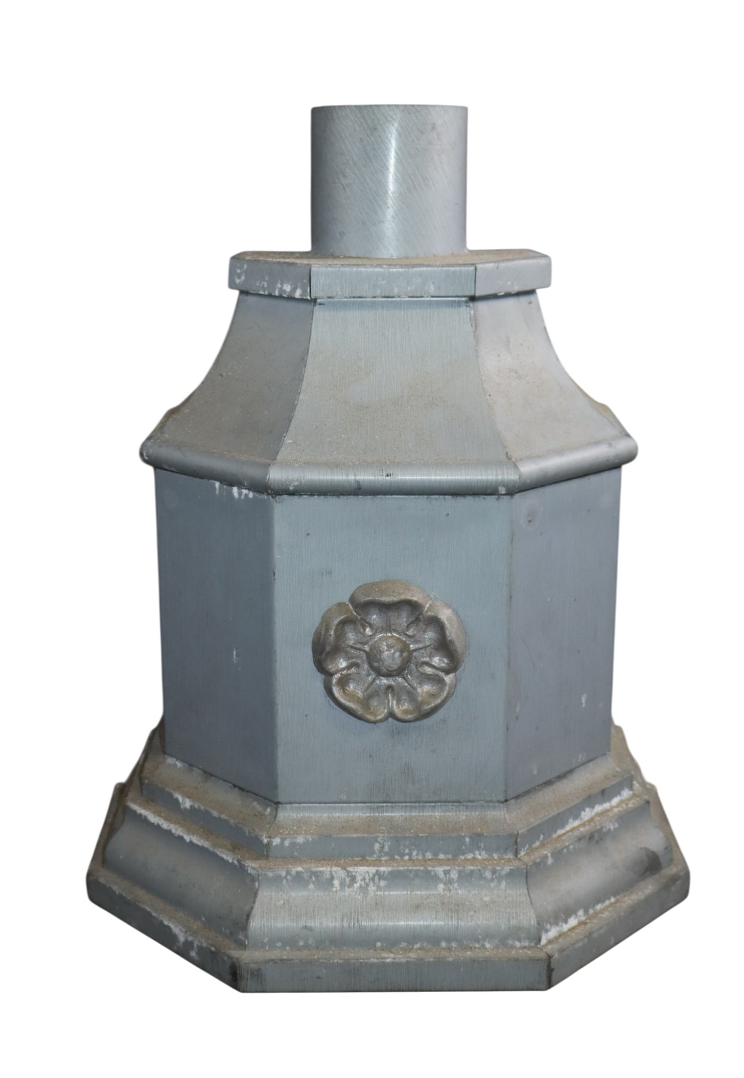 Copper Craft "Royal" conductor head in zinc: Copper Craft "Royal" conductor head in zinc. 19 1/4"h x 15 1/4"w x 9"d. Weight: 8lbs