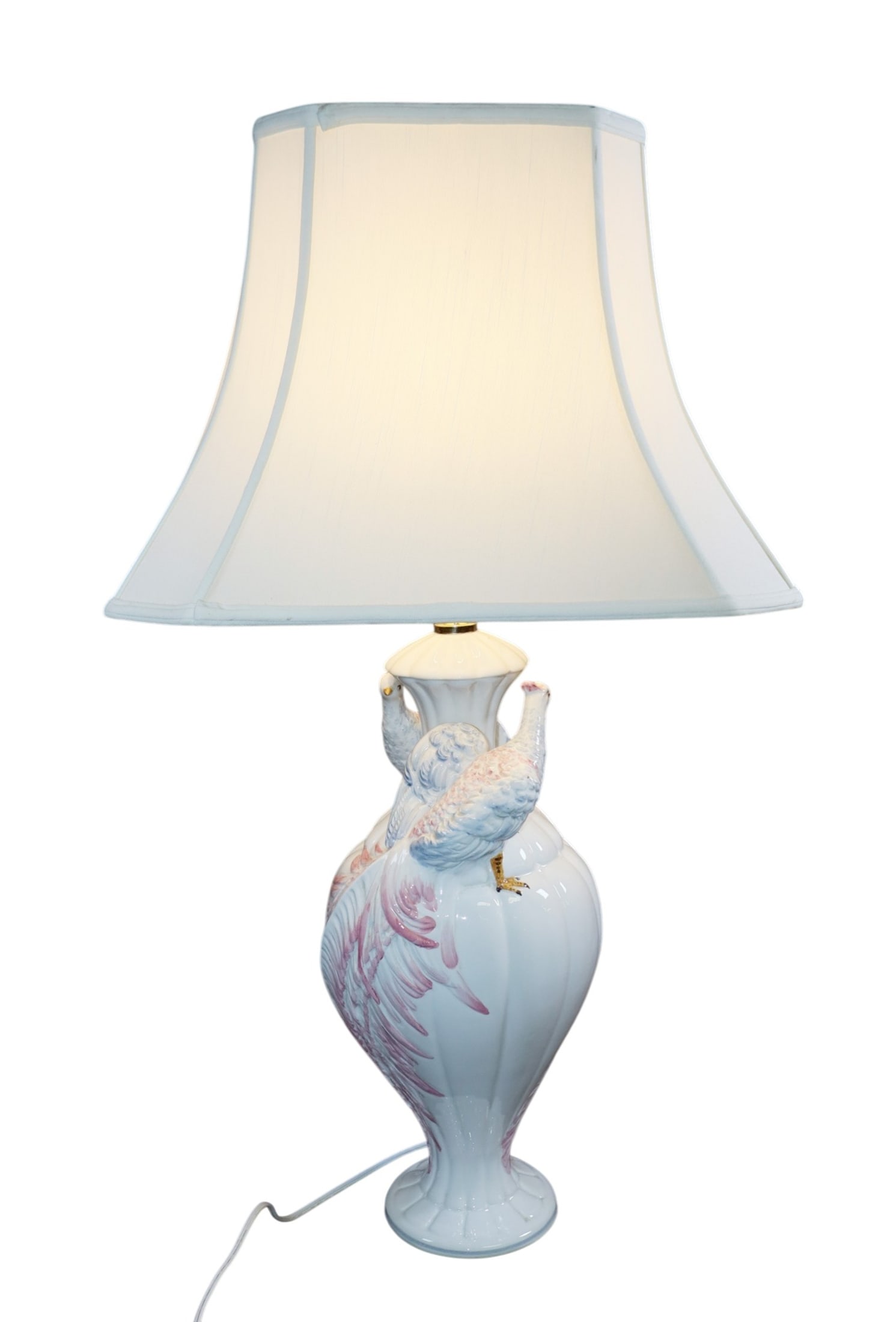 Italian porcelain table lamp with birds (1 of 10)