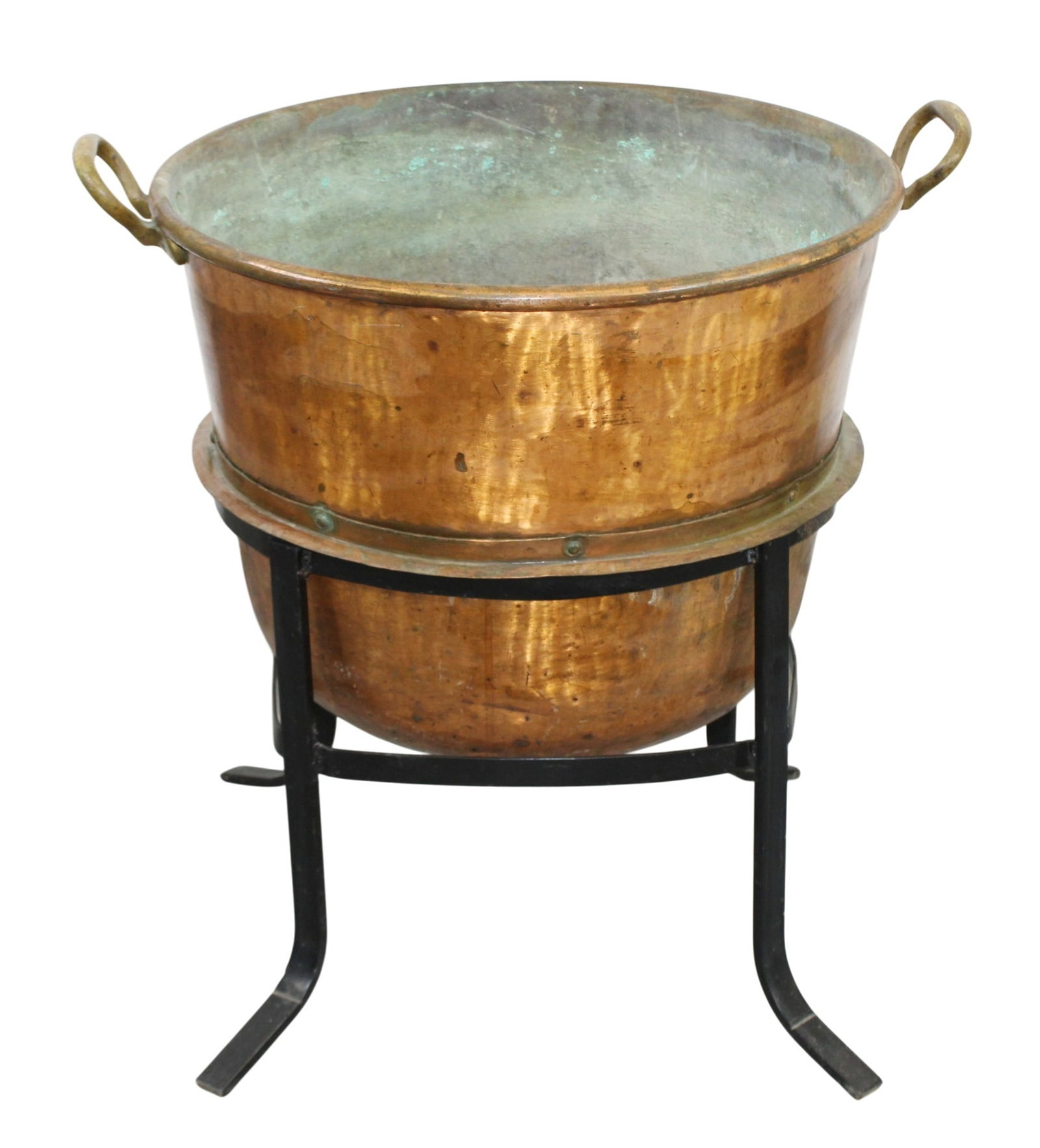 French copper candy vat on iron stand: French copper candy vat on iron stand. Late 19th century. 27 1/2"h x 22 5/8"w overall
