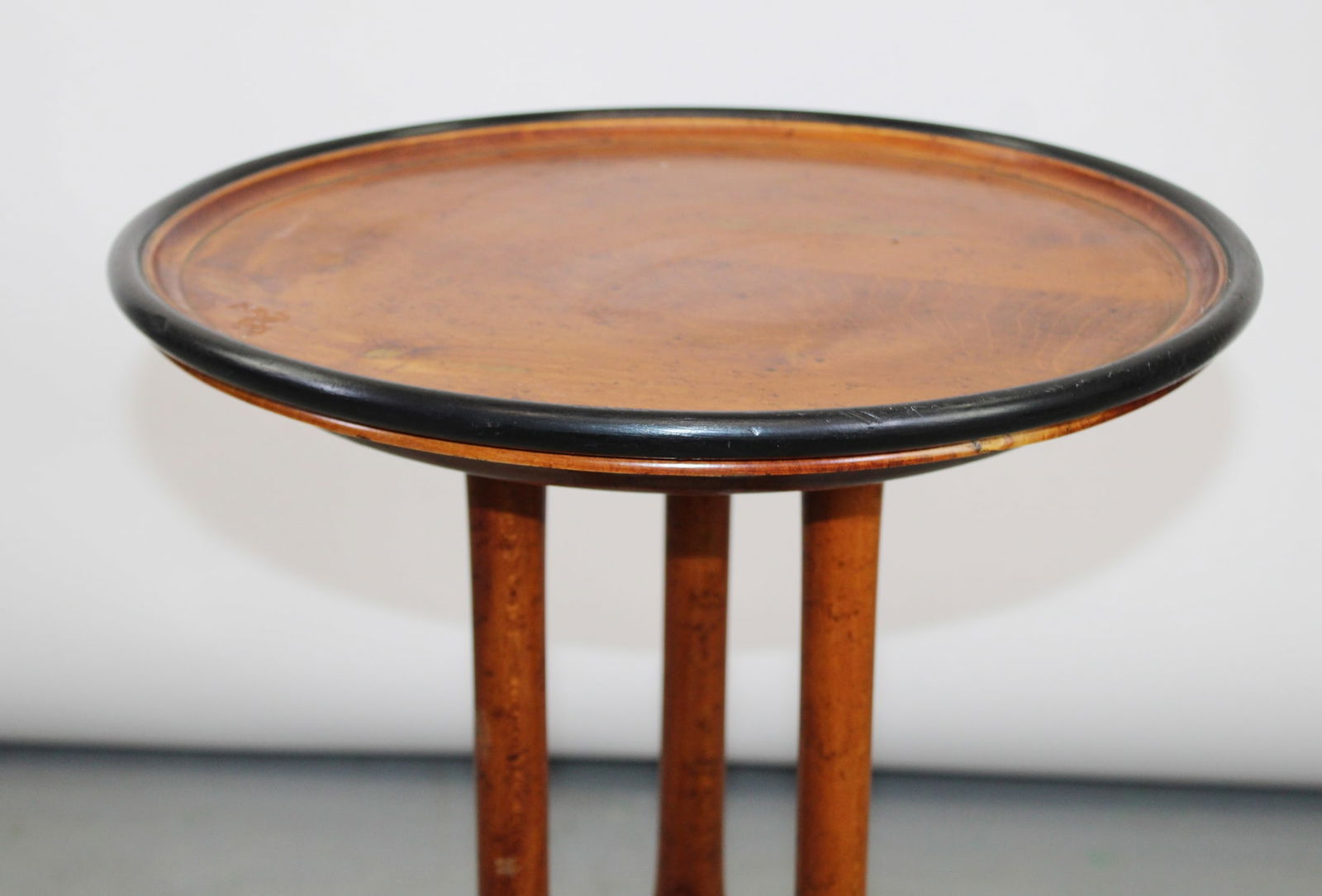 French tripod gueridon table - 7