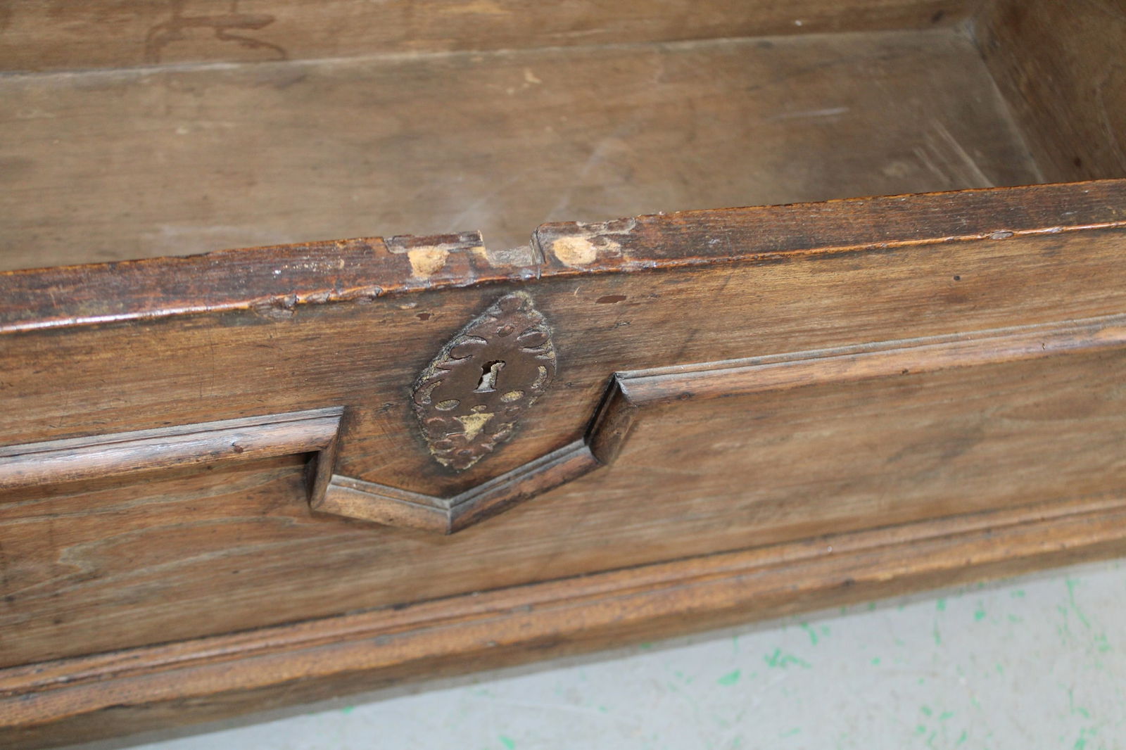 French trunk in walnut - 11