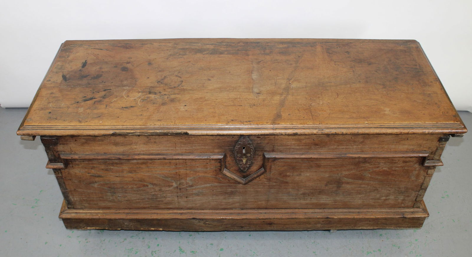 French trunk in walnut - 5