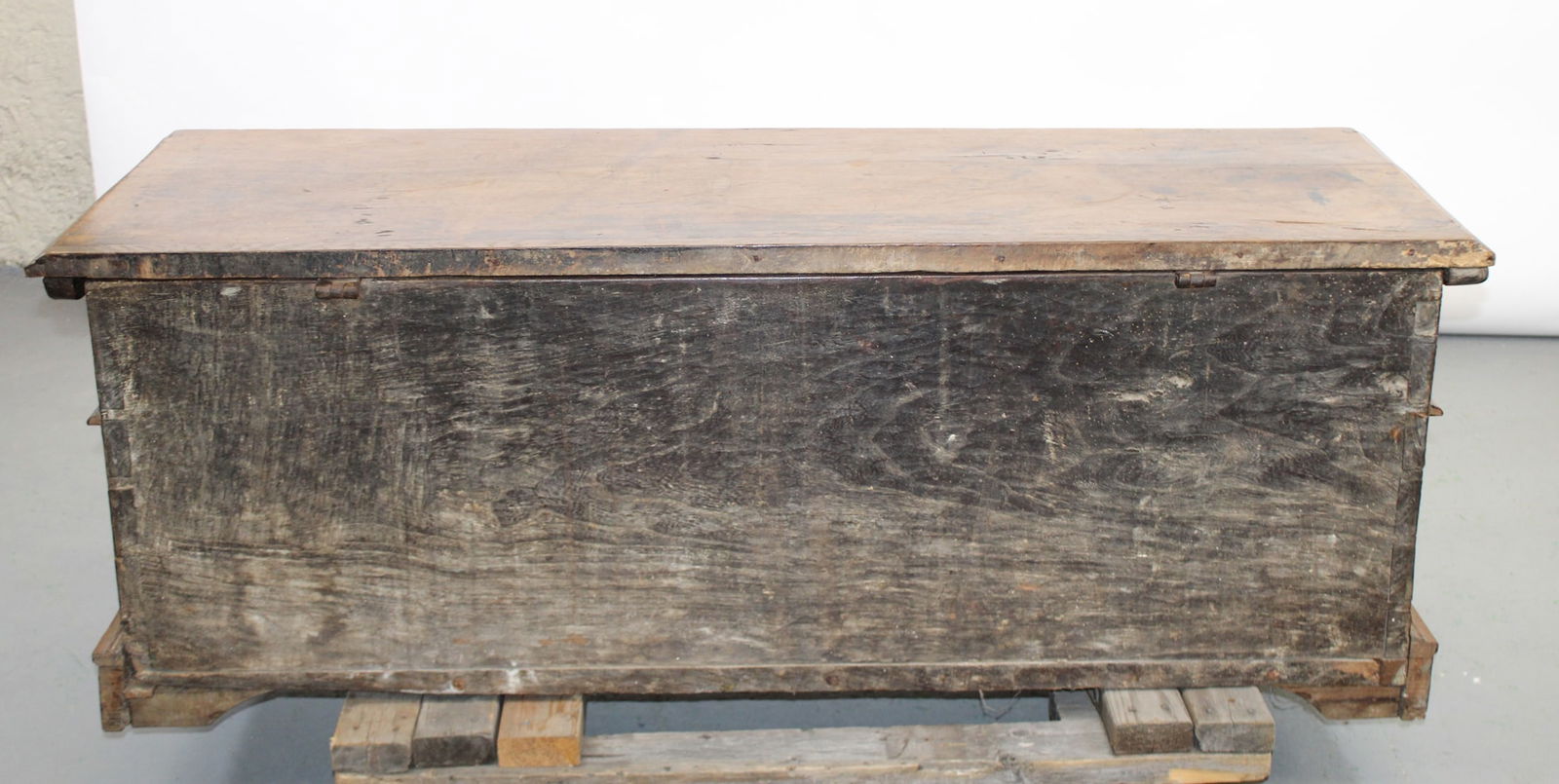 French trunk in walnut - 6