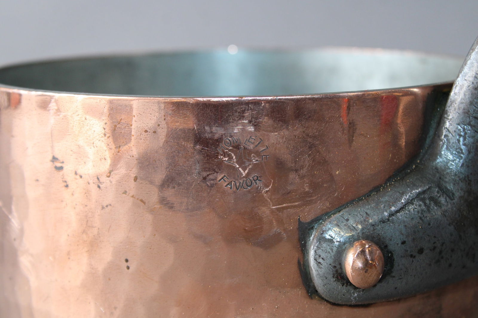 French hammered copper pot - 7