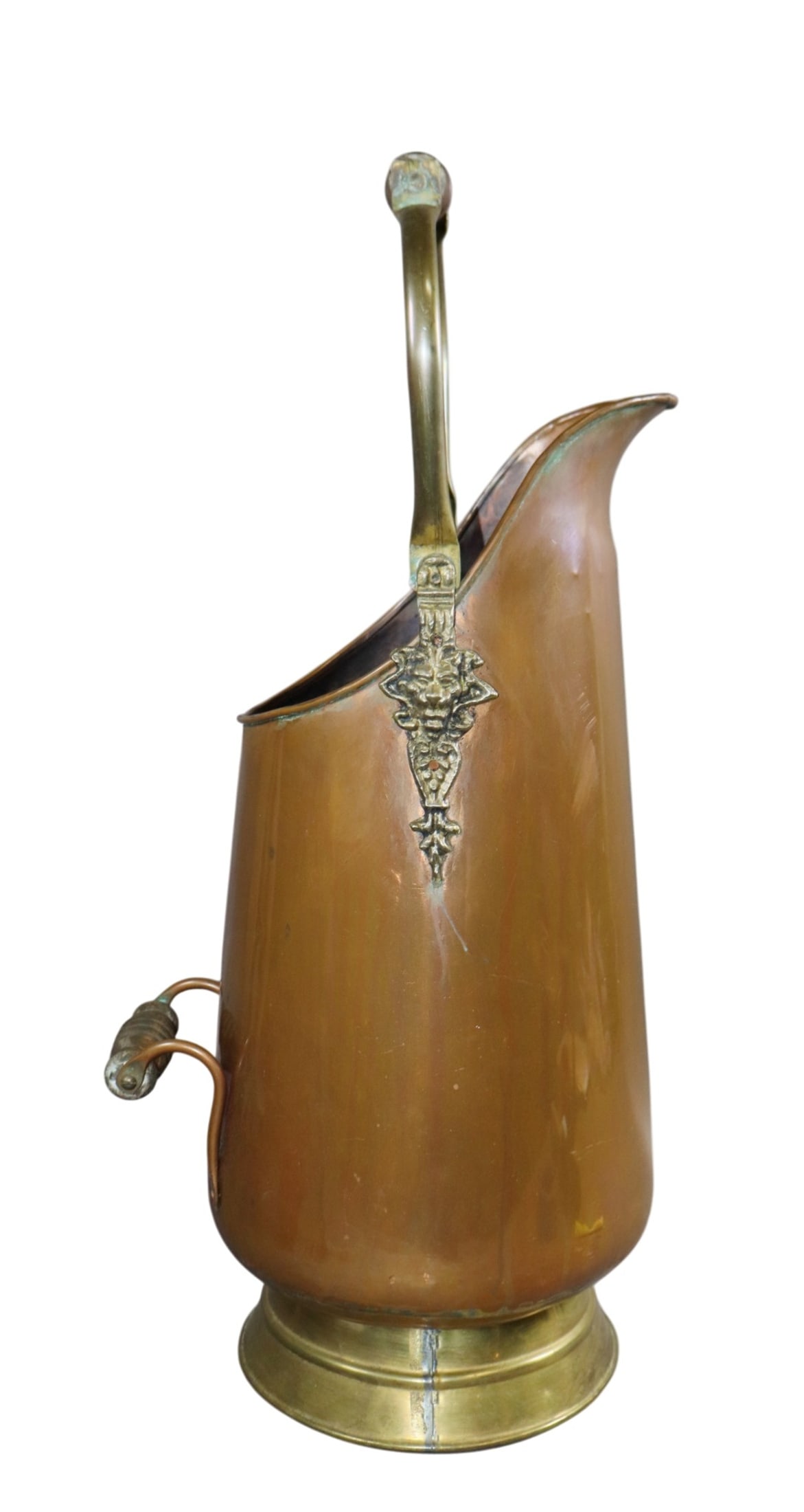 Tall copper coal hod with lions: Tall copper coal hod with lions. 26 1/4"h x 9 1/2"w x 11 1/4"d. Weight: 5lbs