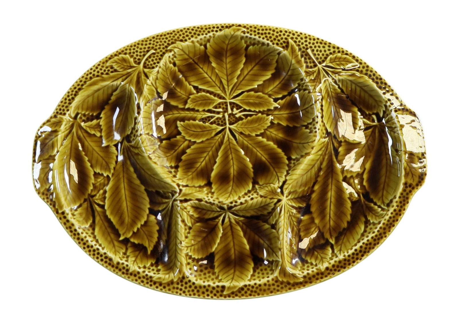 French Gien Majolica asparagus platter: French Gien Majolica asparagus platter. 3/4"h x 14 5/8"w x 10 1/2"d. Weight: 3lbs