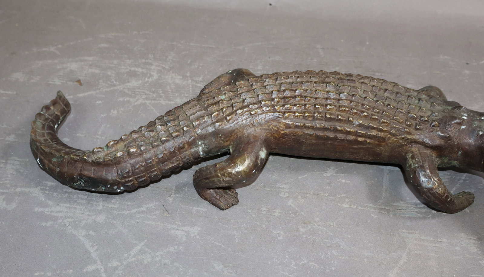 Bronze crocodile statue - 4