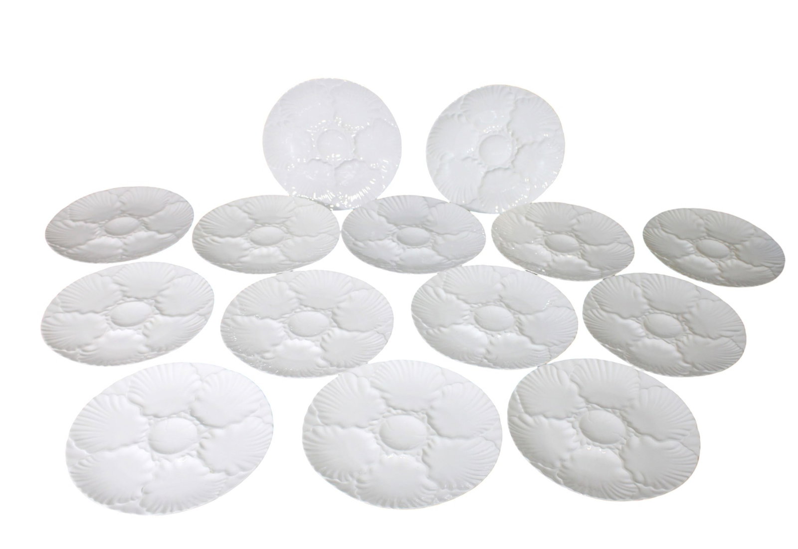 Set of 14 Bavarian white oyster plates marked Bareuther (1 of 7)