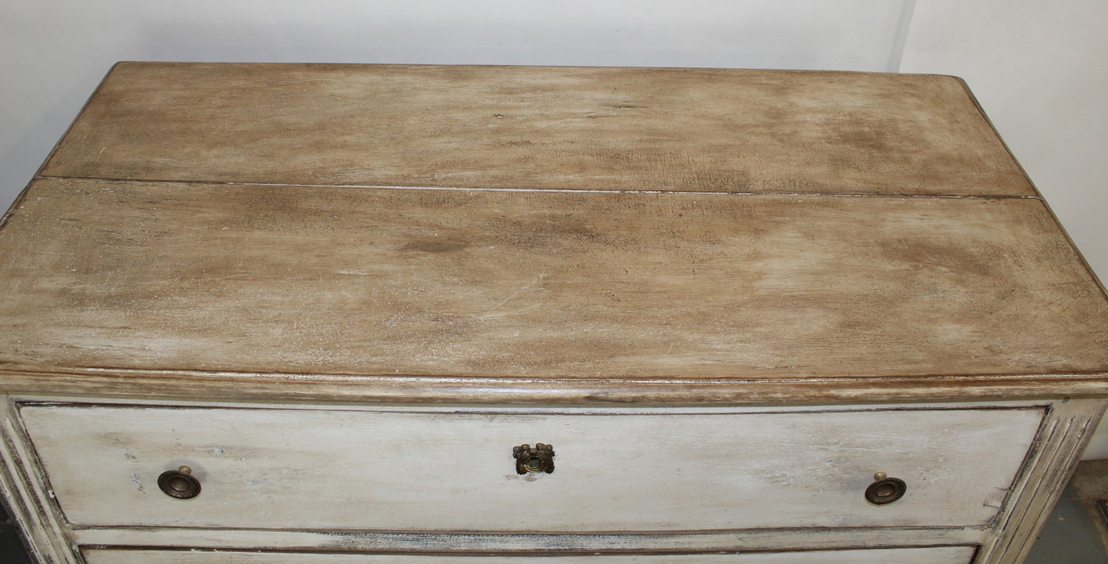 French Transitional 3 drawer commode - 11