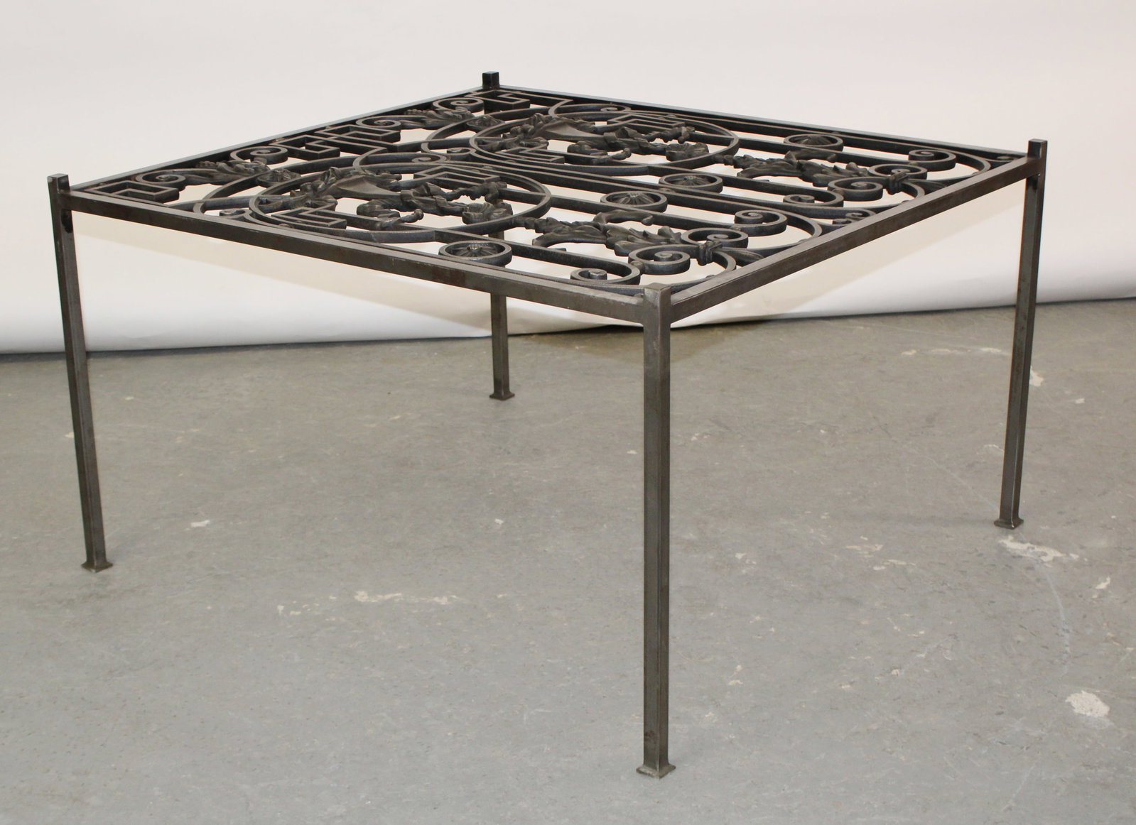 Wrought iron coffee table - 7