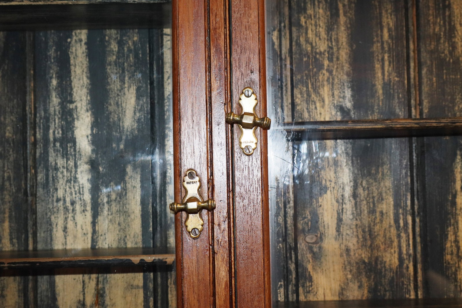English pharmacy cabinet/bookcase with glass paned doors in mahogany - 6