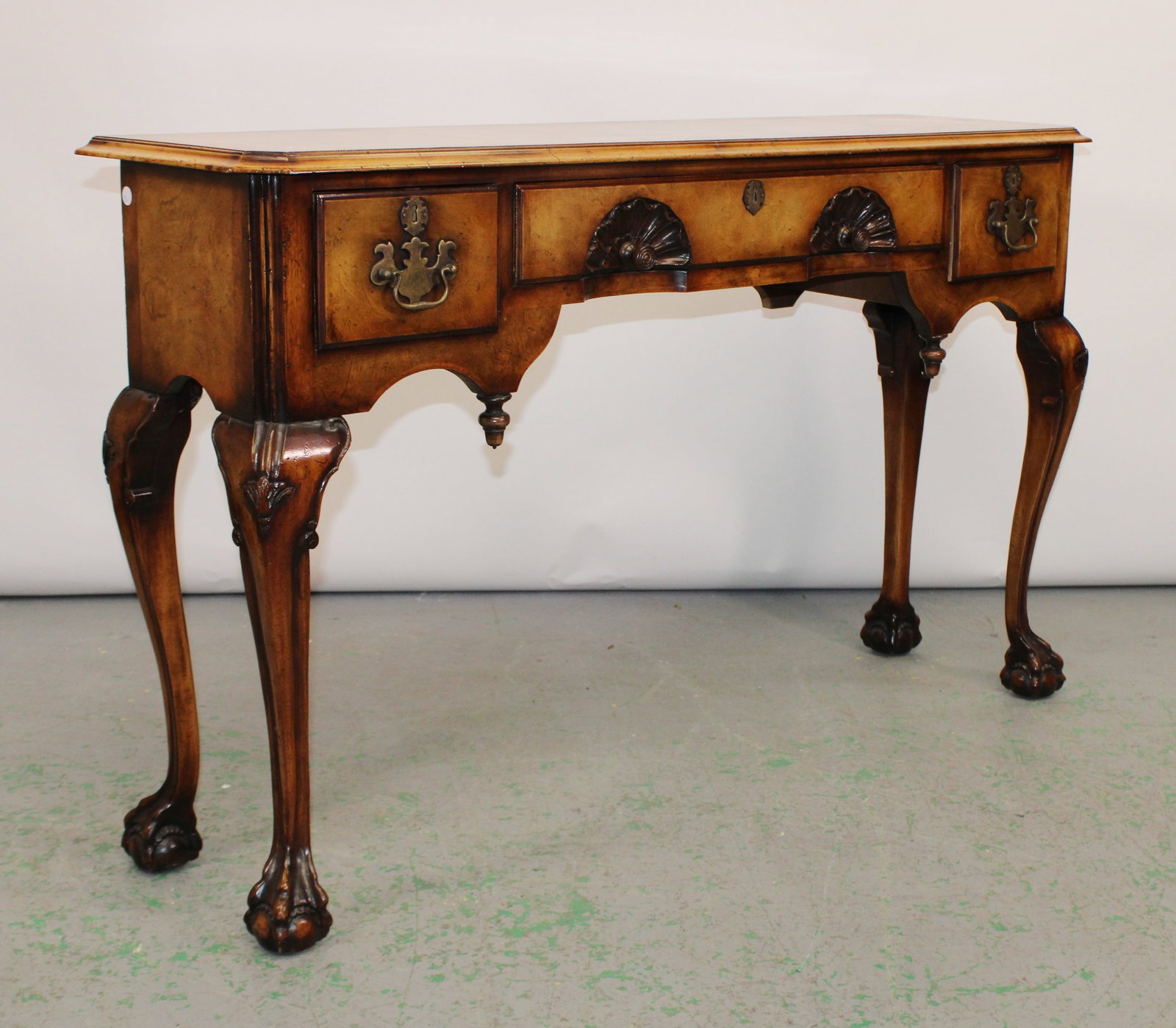 Chippendale style 3 drawer console table - 2