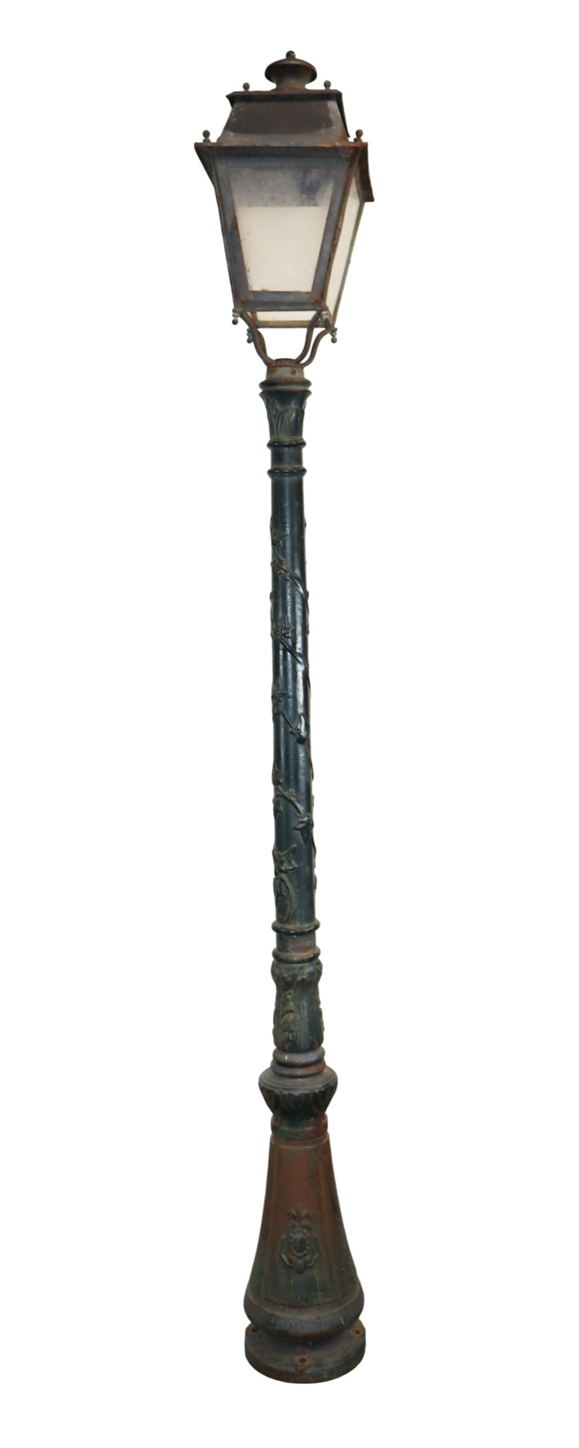 French Maison Gillet cast iron street lamp. Late 19th century: French Maison Gillet cast iron street lamp. Late 19th century. 103"h x 12 3/4"squared Base: 9 1/4"dia