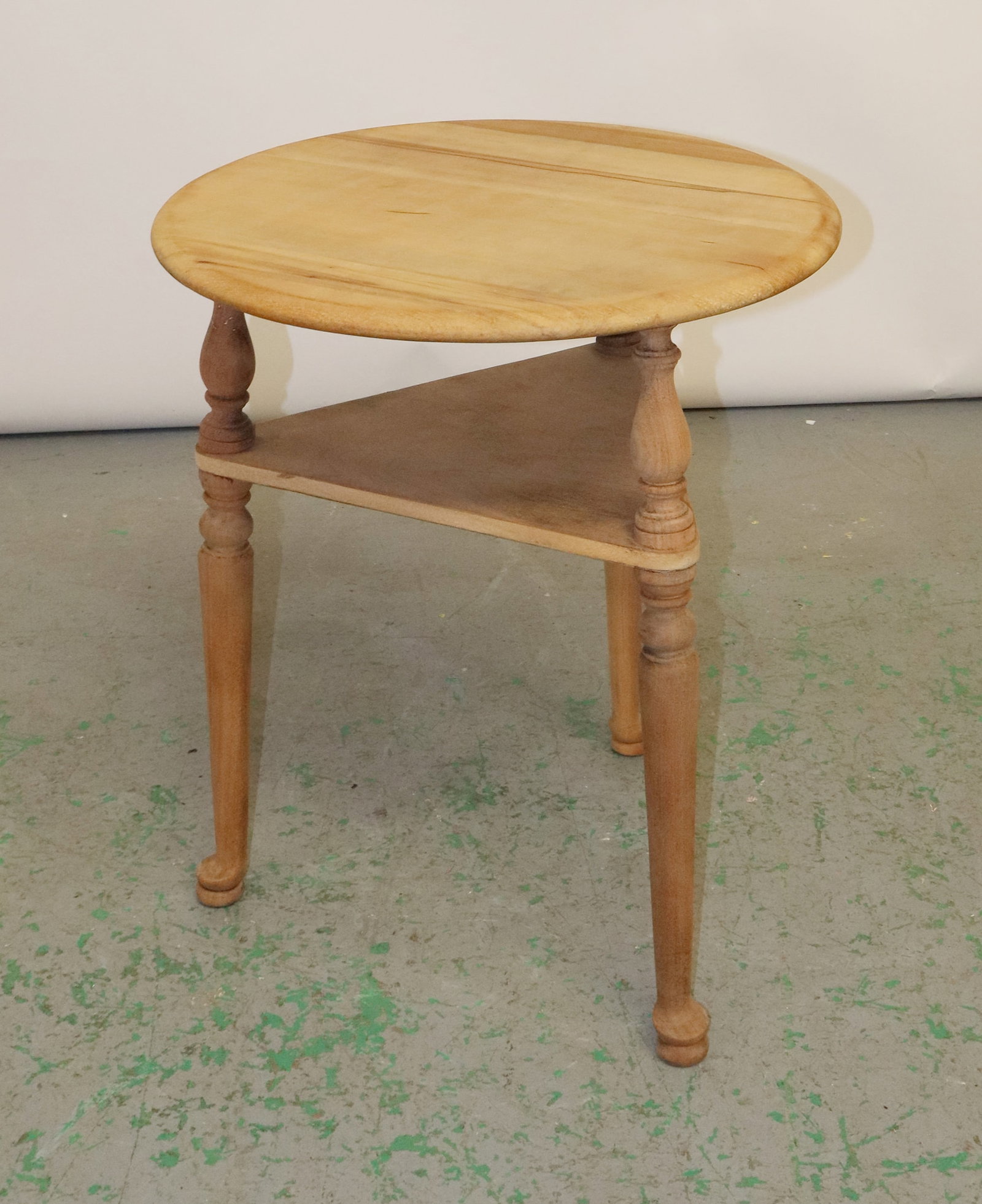 Round top side table with triangular shelf - 5
