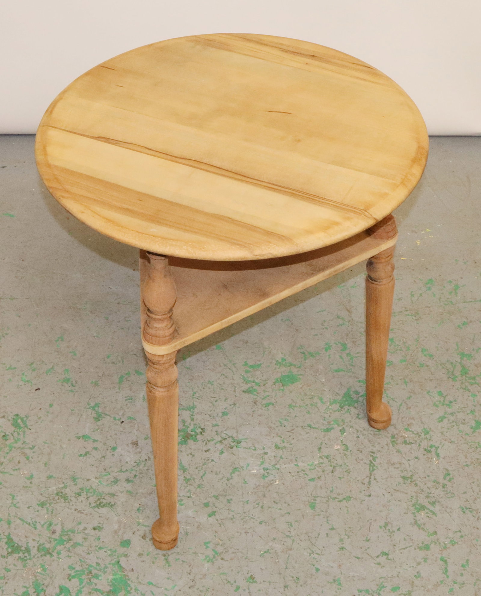 Round top side table with triangular shelf - 4