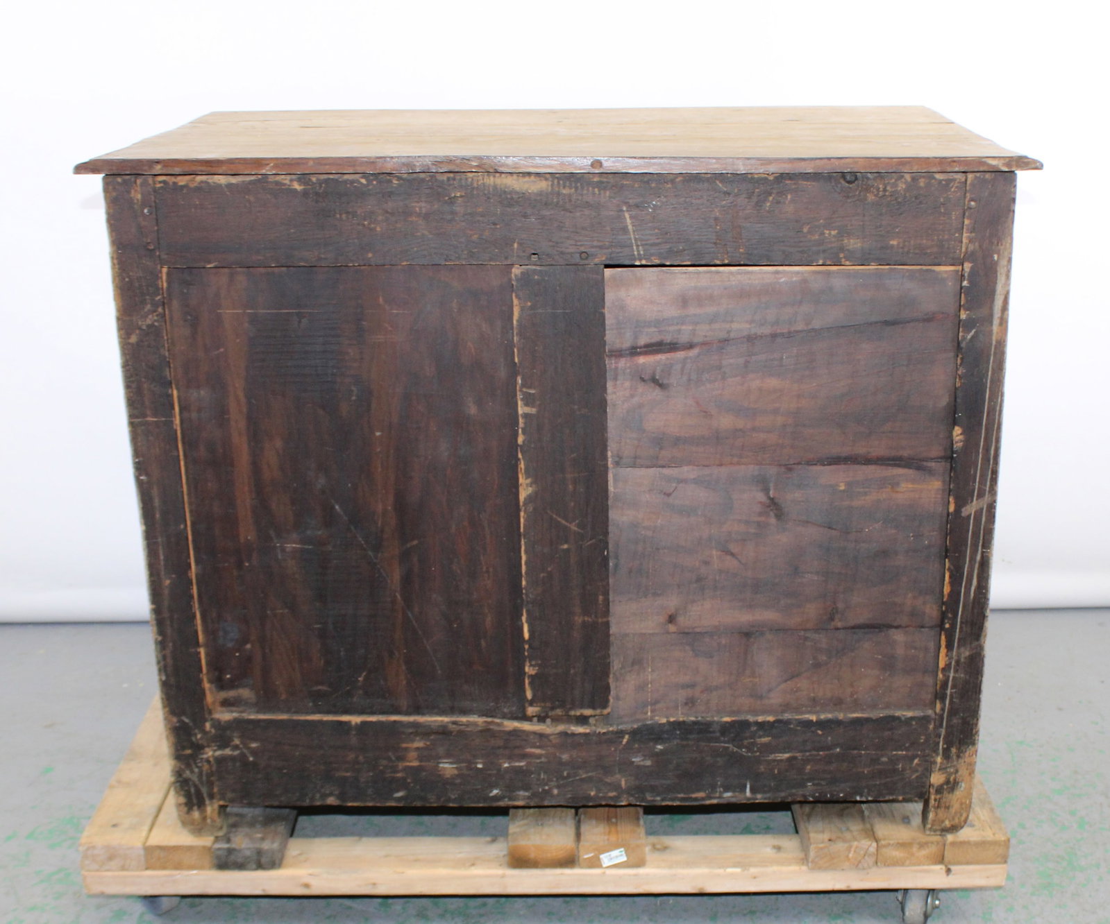 Belgian bleached oak 3 drawer commode - 9